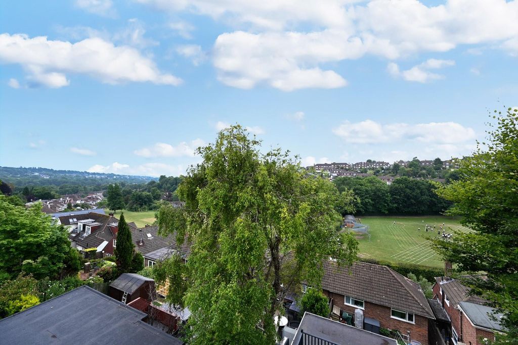Property photo 3 of 28 5E5C6302-167D-4D3C-959C-Ea9A31Ac29D7.Jpg