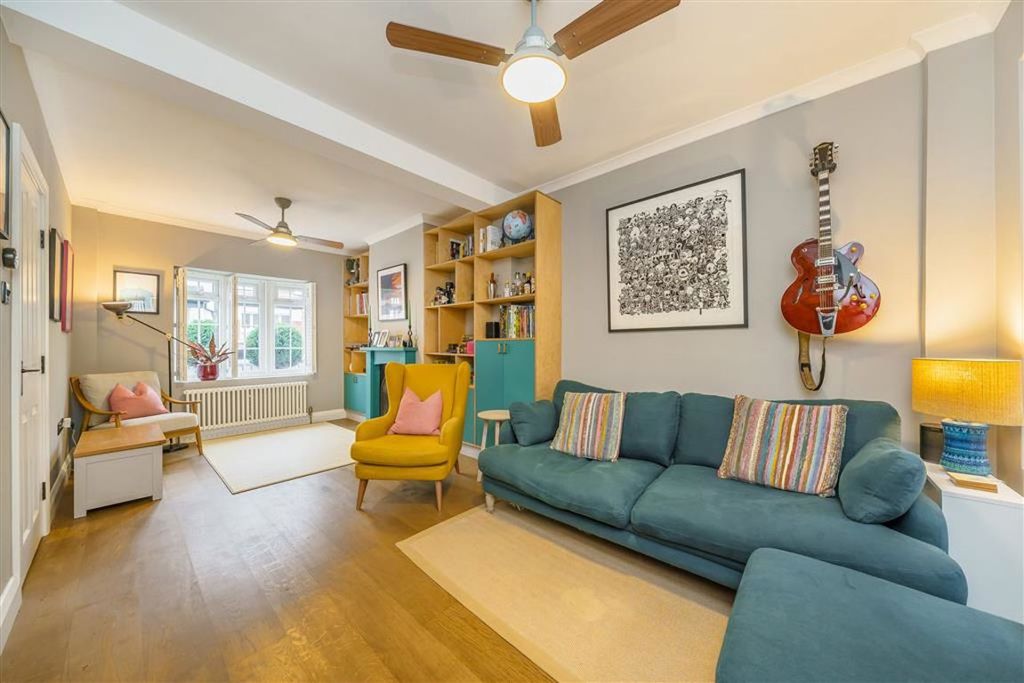 Property photo 2 of 7