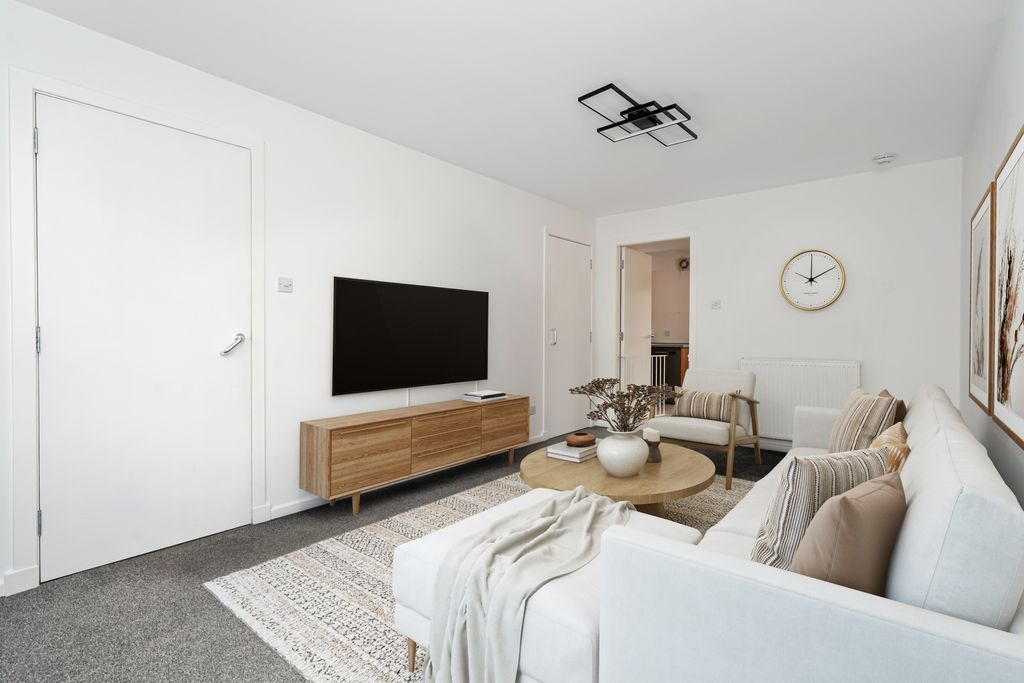 Property photo 3 of 13 Property Image 3