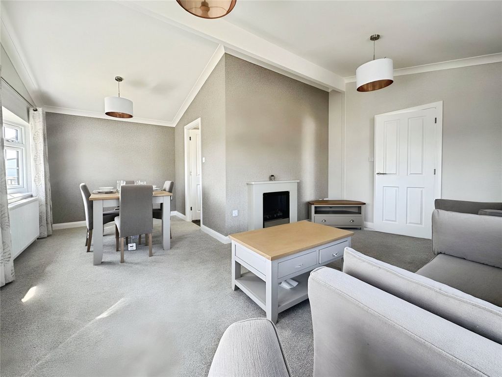 Property photo 2 of 11 Picture No. 07