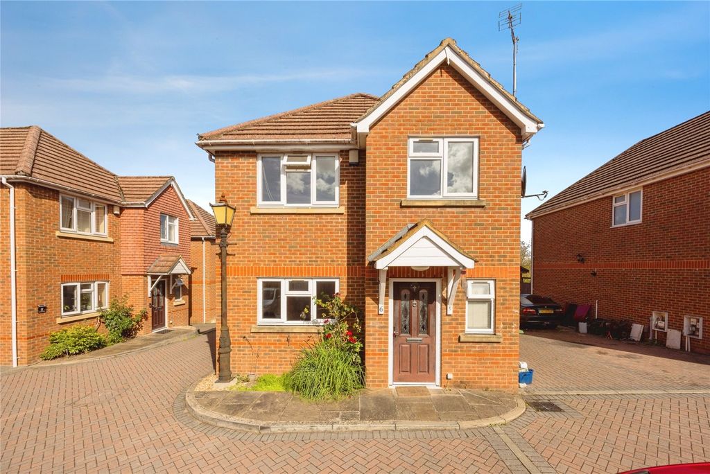 Property photo 1 of 11 Picture No. 17