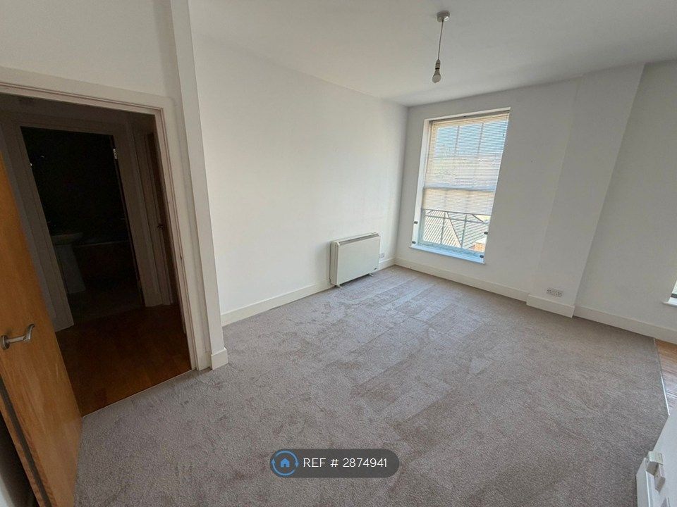 Property photo 2 of 8 Living Room