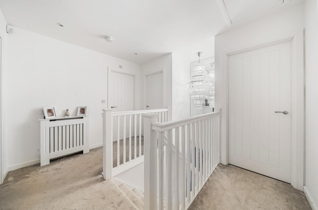Additional image 18 of 5 bed detached house for saleMallory Park Mead, Edenbridge TN8