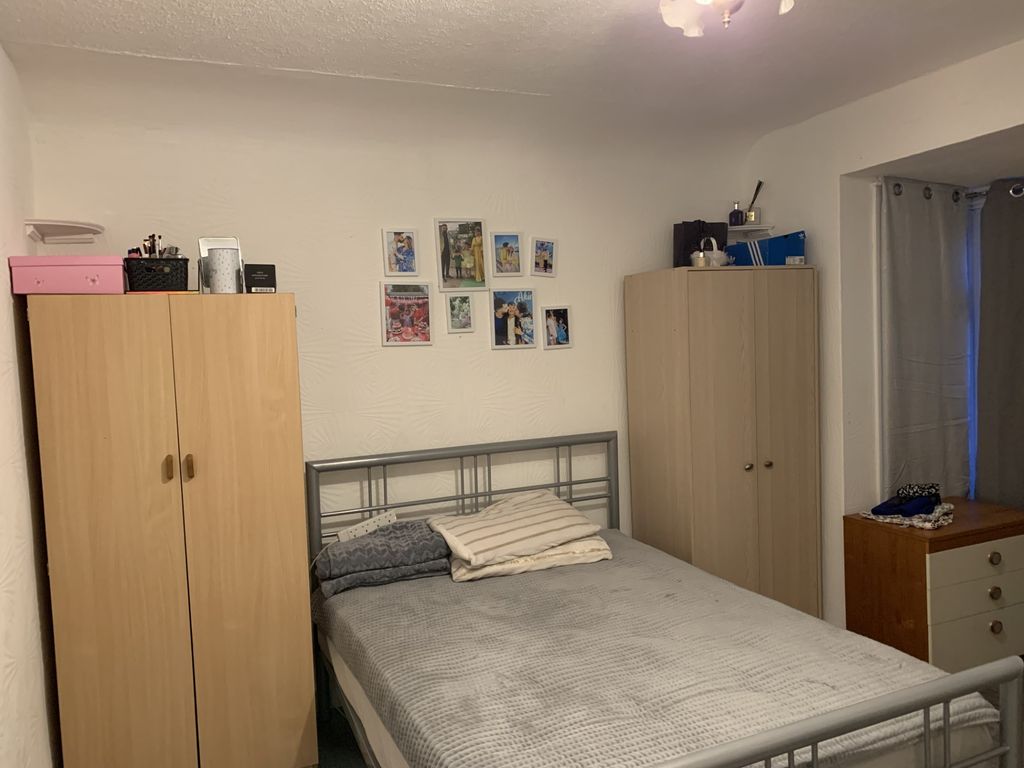 Property photo 2 of 44