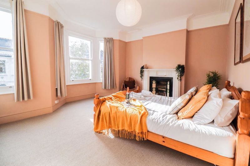 Property photo 3 of 15 Photo 16