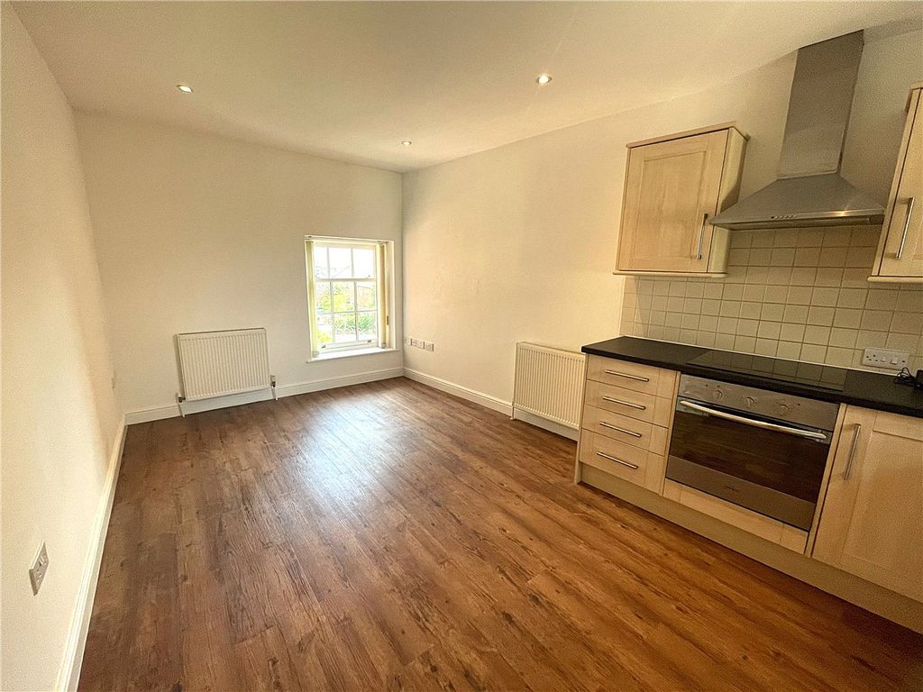 Property photo 3 of 5 Picture No. 04