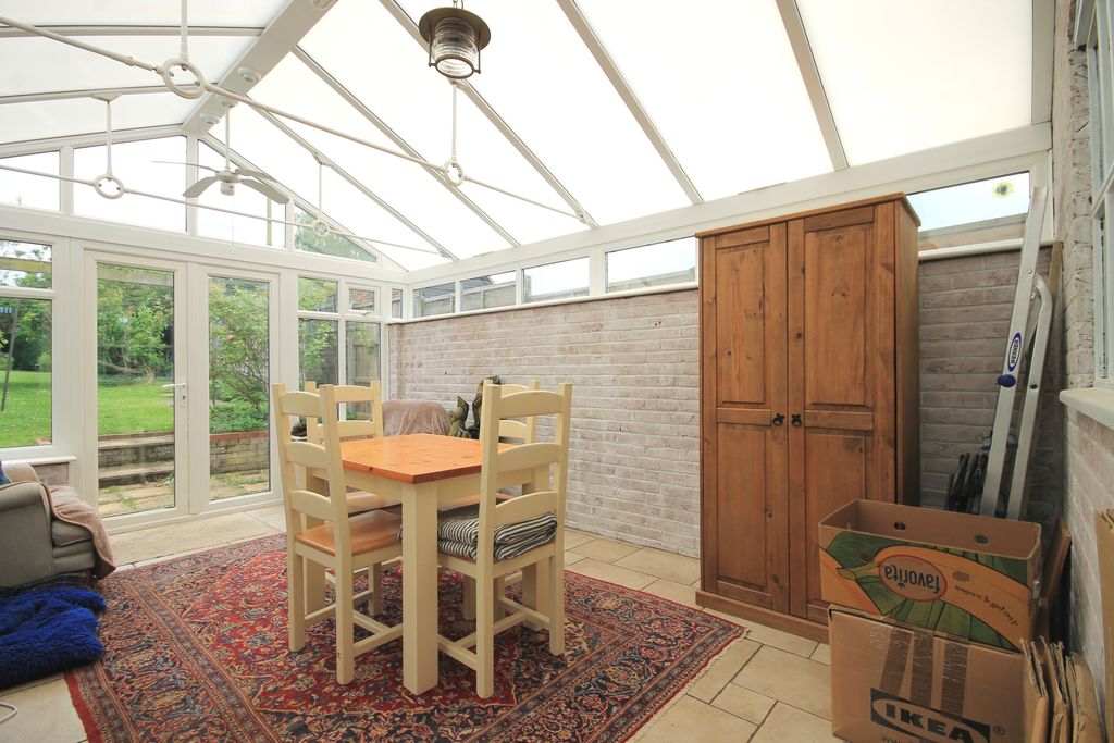 Property photo 3 of 12 Conservatory
