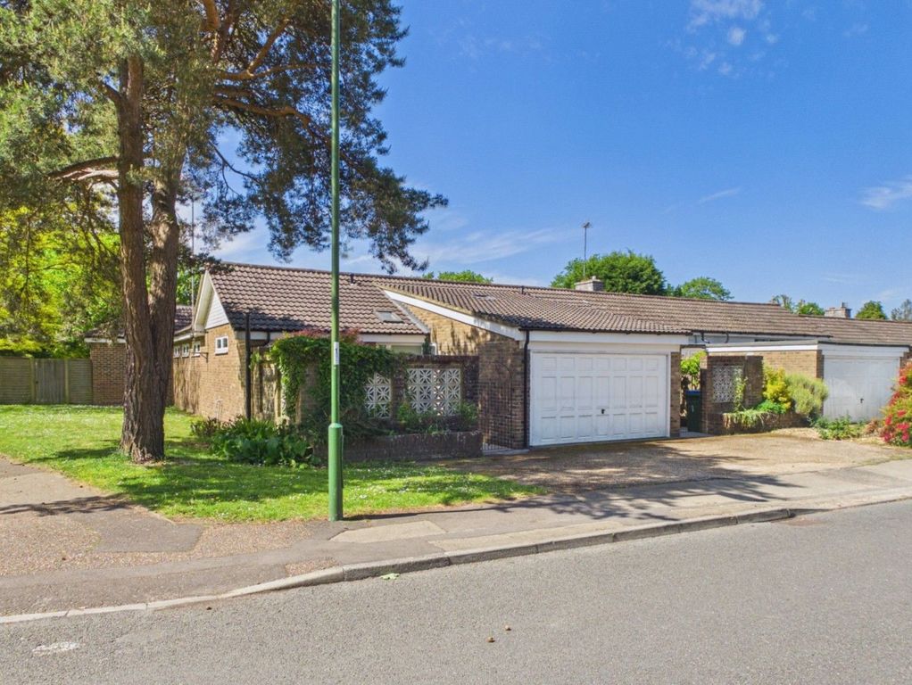 Property photo 1 of 23