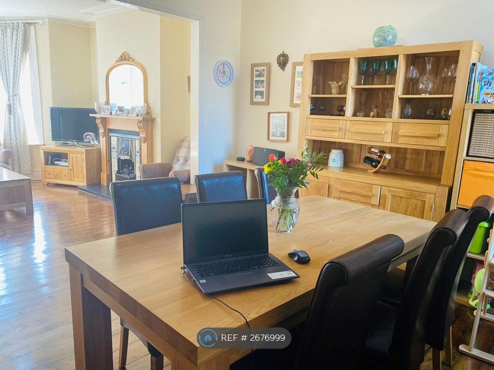 Property photo 2 of 15 Dining