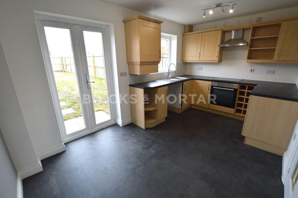 Property photo 2 of 9 Zuik3Iag.Jpeg