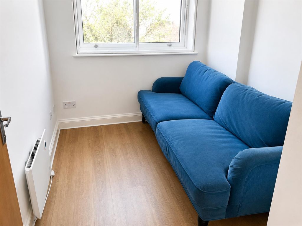Property photo 1 of 6 Room 2.Png