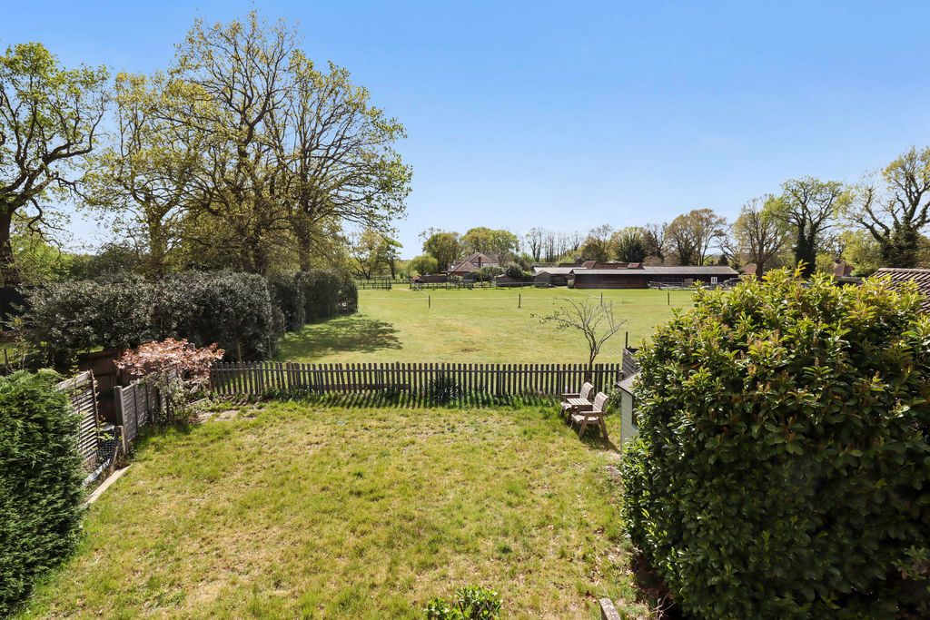 Property photo 3 of 19 Photo 8