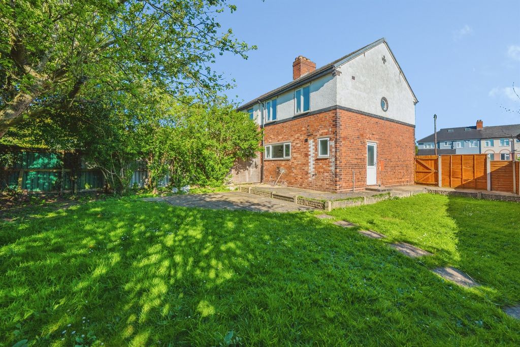 Property photo 2 of 16
