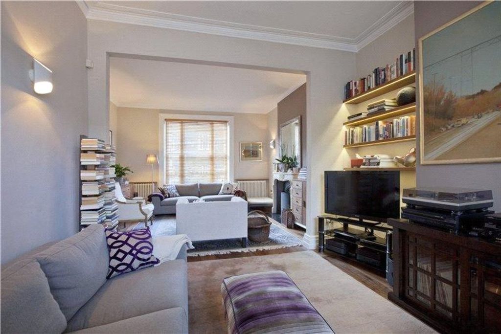 Property photo 1 of 5