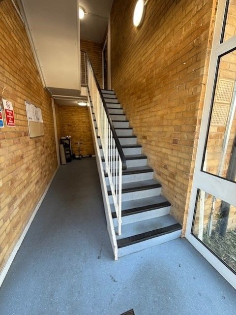 Property photo 2 of 9 8