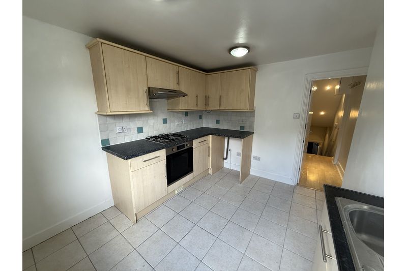 Property photo 2 of 21