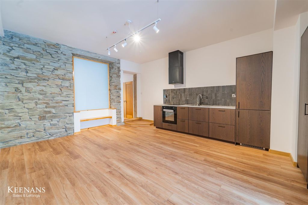 Property photo 1 of 8 Dsc02565.Jpg