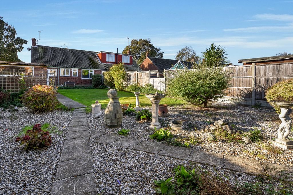 Property photo 1 of 27 Picture No. 36