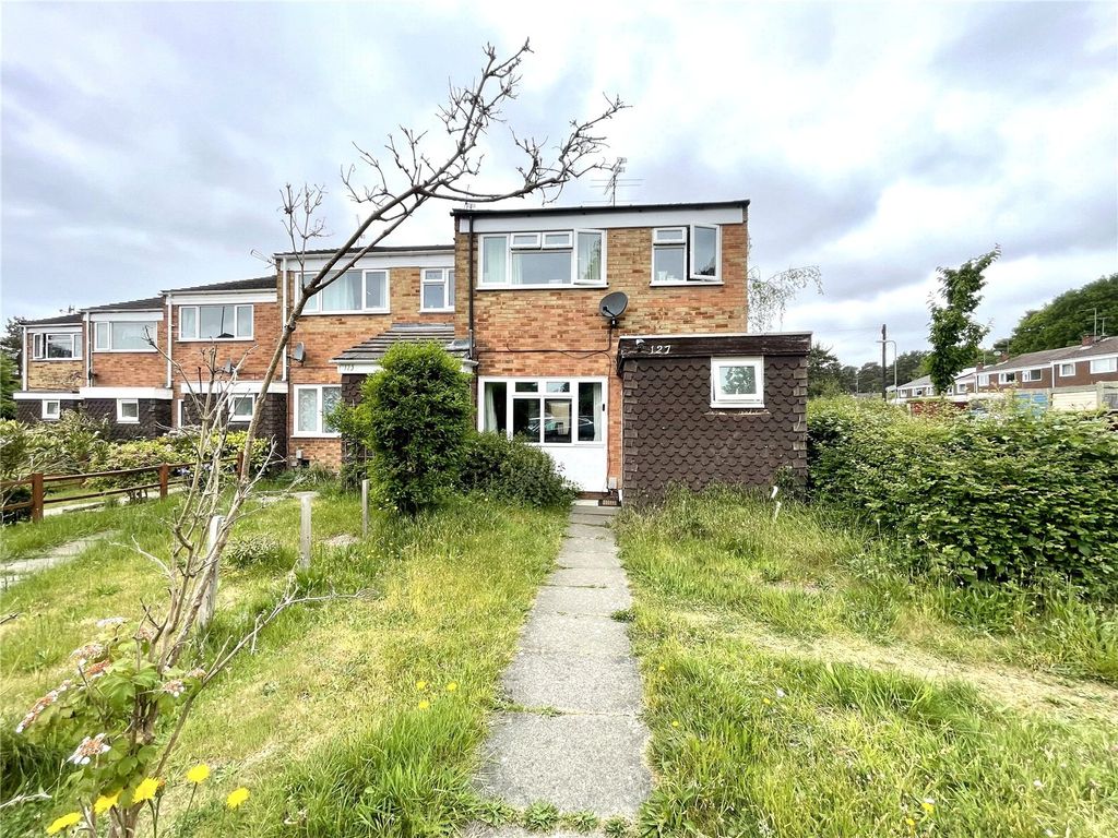 Property photo 1 of 19 Picture No. 04