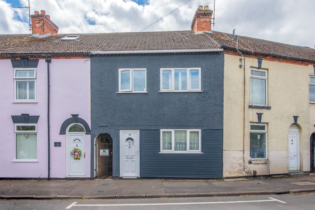 Property photo 1 of 9