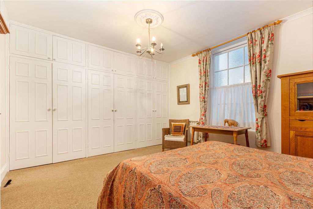 Additional image 25 of 3 bed flat for saleAbbey Road, Malvern WR14