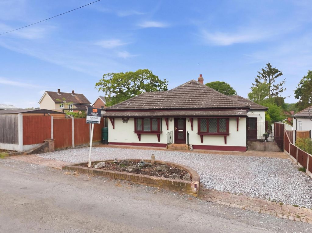 Property photo 2 of 33 Photo 25