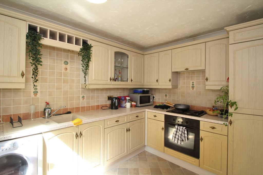 Property photo 3 of 8 0 General