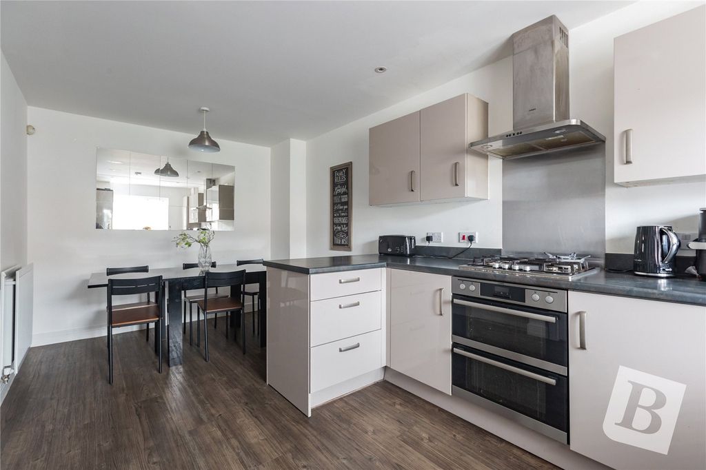 Property photo 2 of 20 Kitchen/Diner