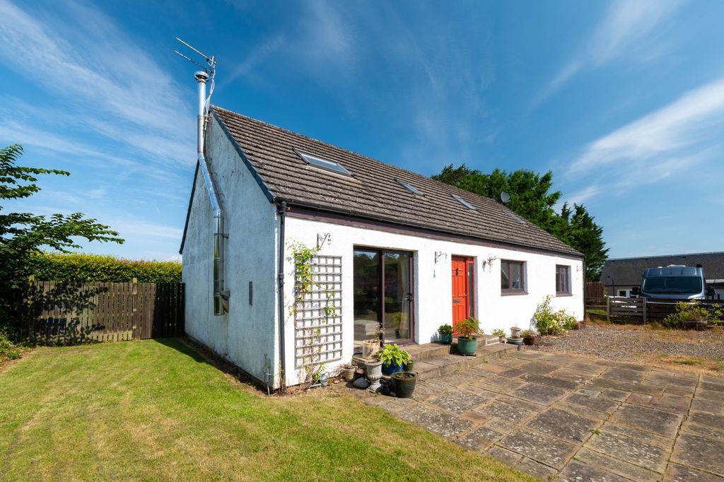Property photo 1 of 22