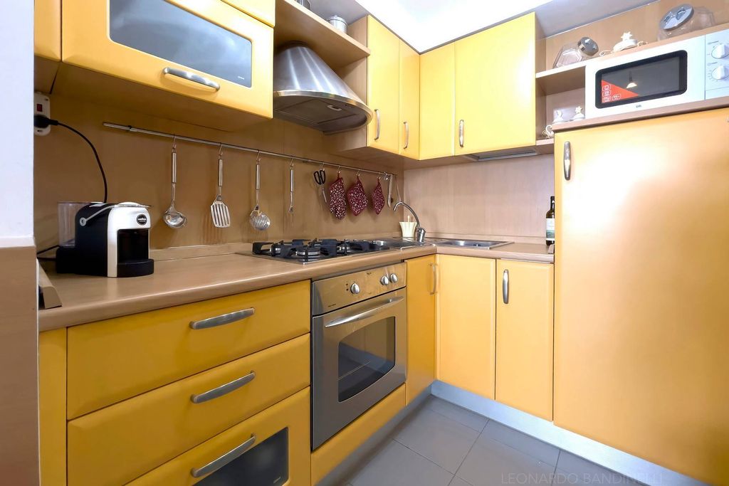 Property photo 3 of 30