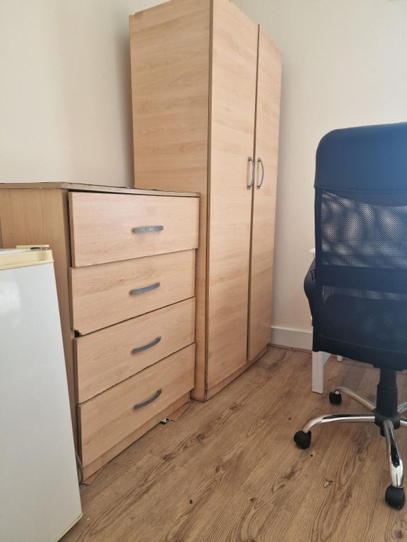 Property photo 3 of 12 Gallery