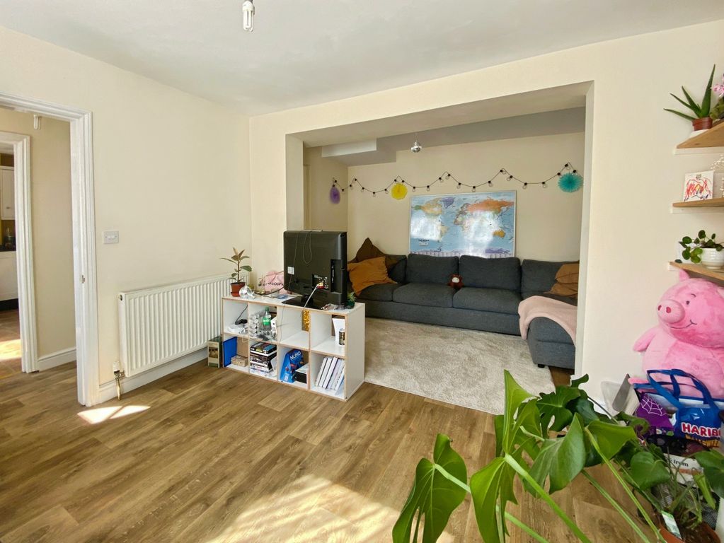 Property photo 3 of 12 Living Room