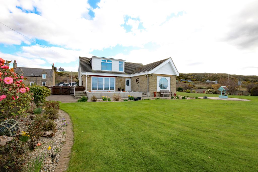 Property photo 1 of 39