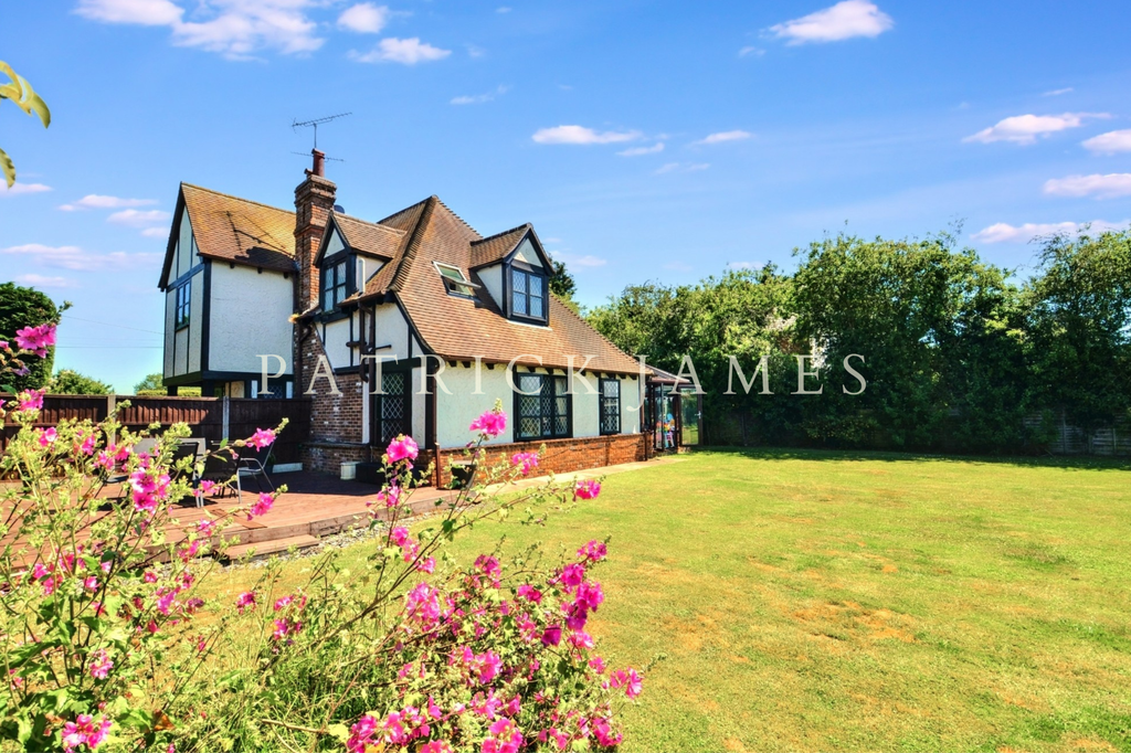 Property photo 1 of 27