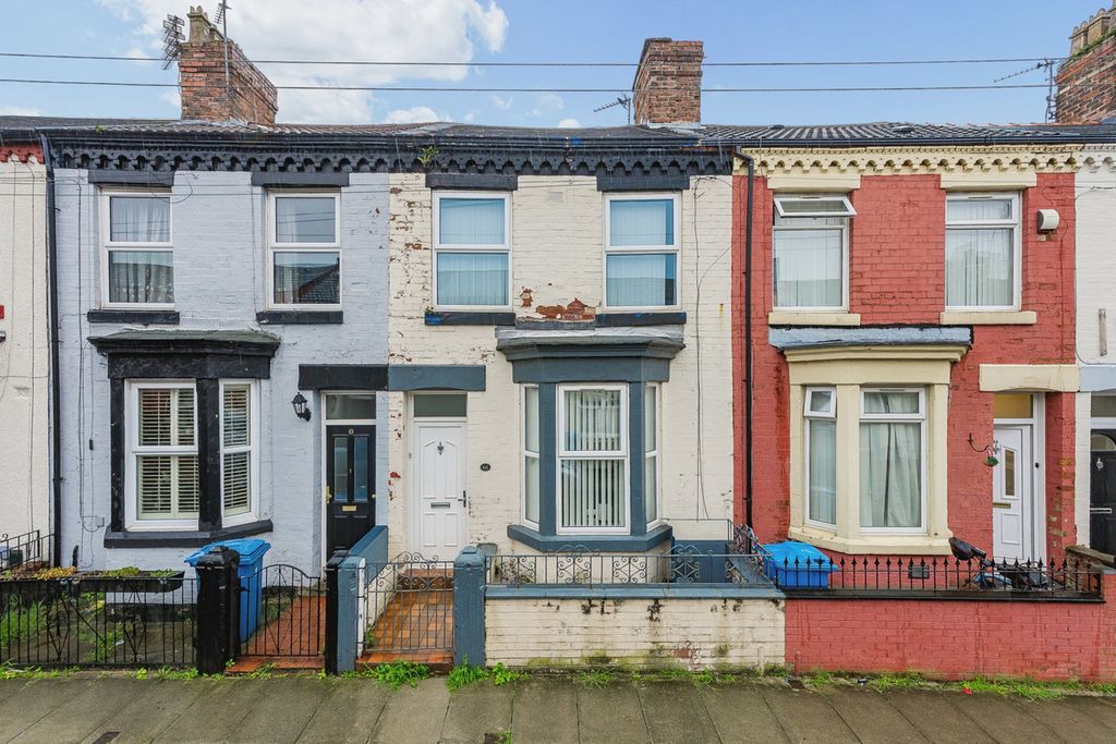 Property photo 1 of 10