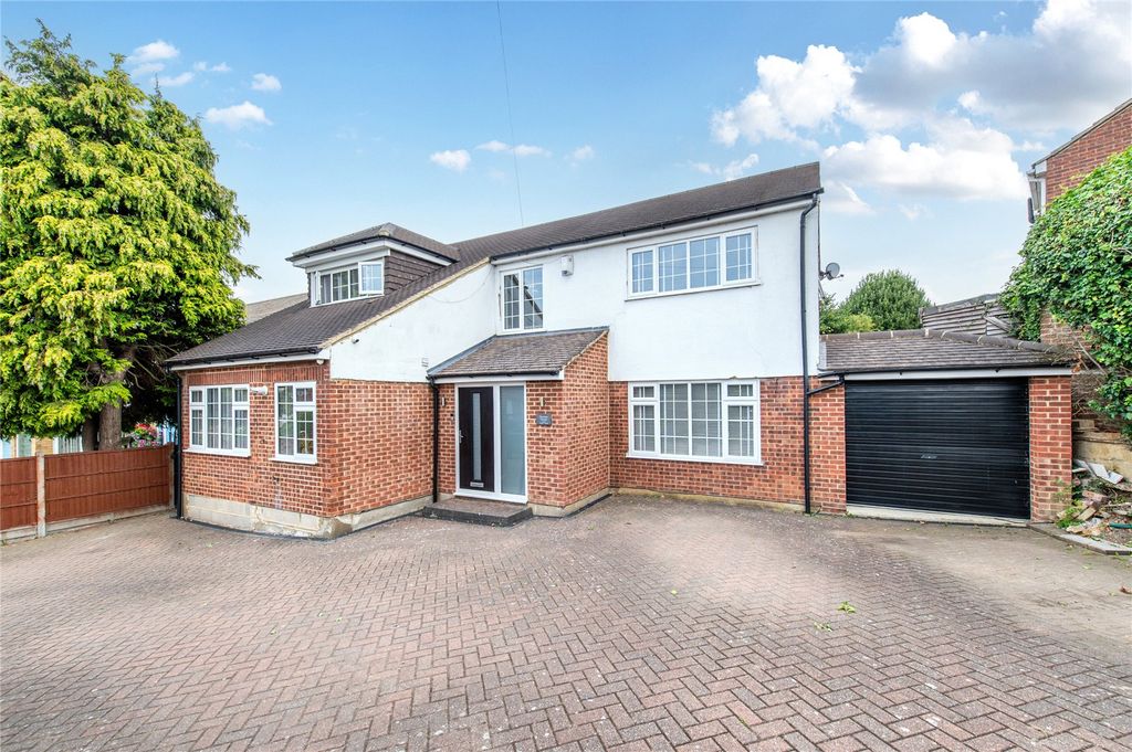 Property photo 3 of 19 Picture No. 01