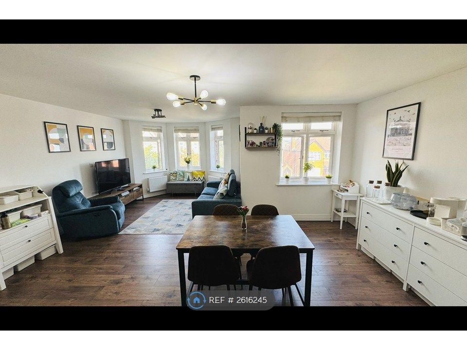Property photo 2 of 15 Dining Area