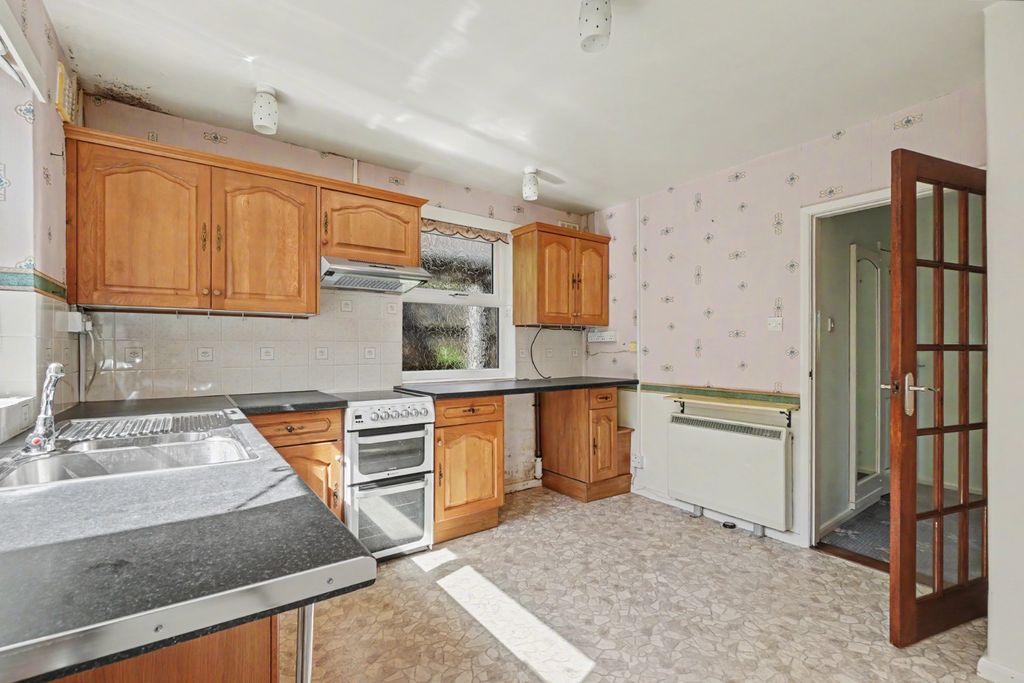 Property photo 3 of 25 4227967