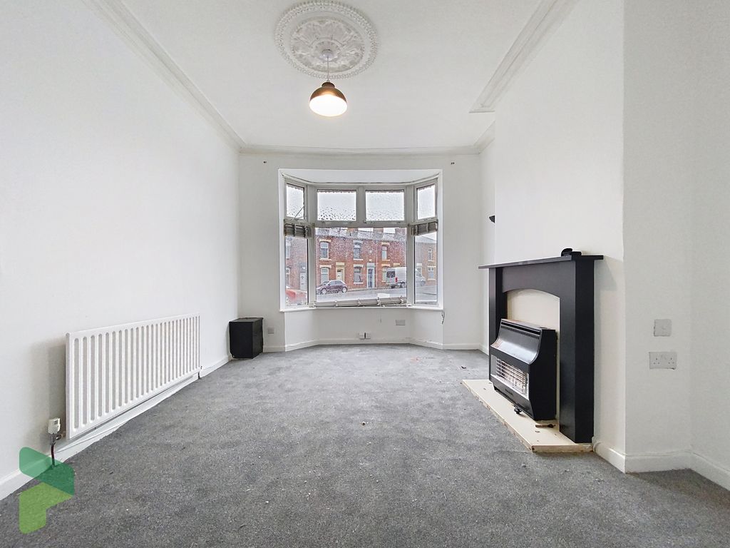 Property photo 3 of 26 Sitting Room