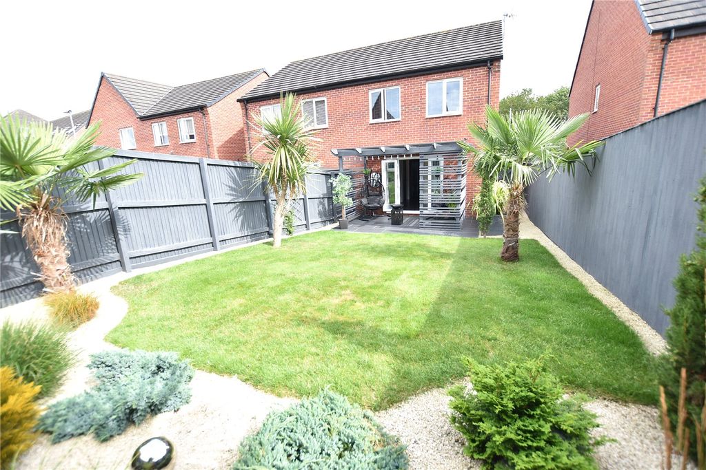 Property photo 1 of 22 Picture No. 07