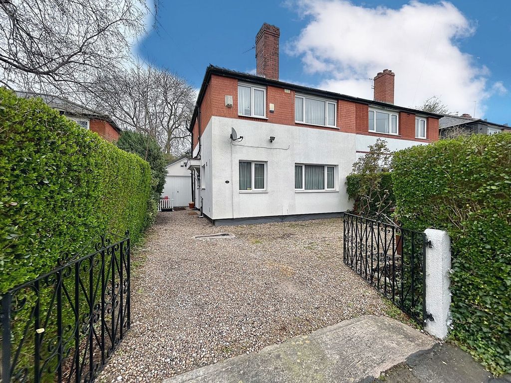 Property photo 1 of 35
