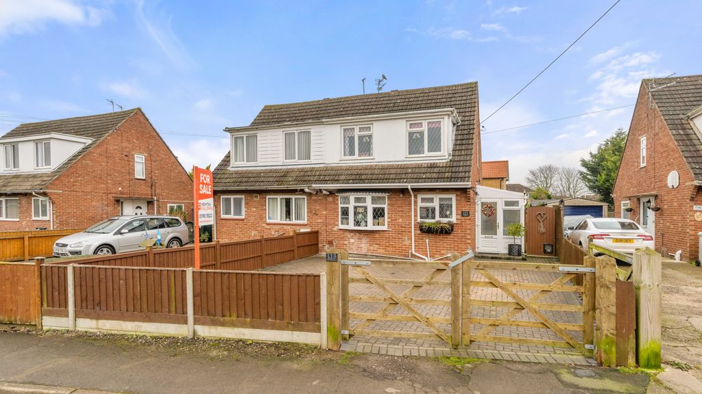Property photo 1 of 27