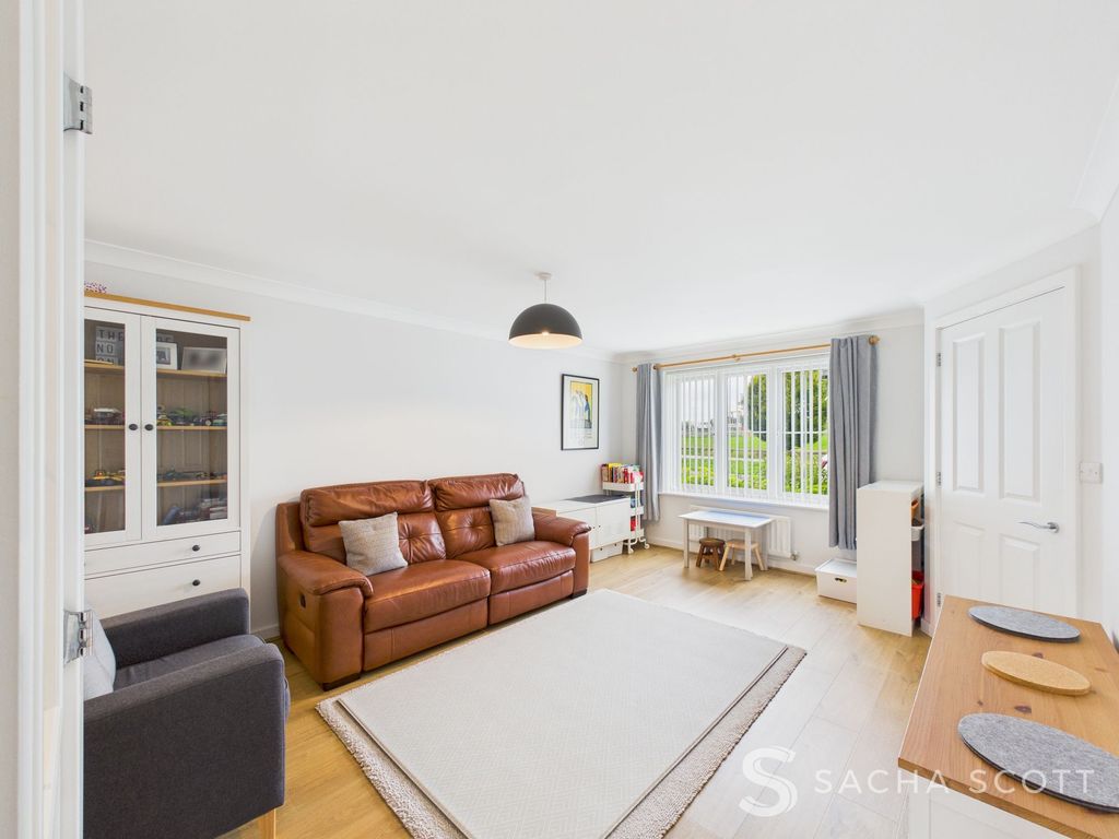 Property photo 2 of 27 Living Room