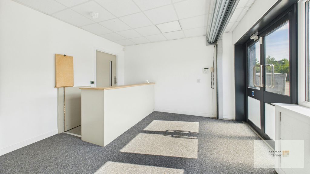 Property photo 2 of 12 Reception Area