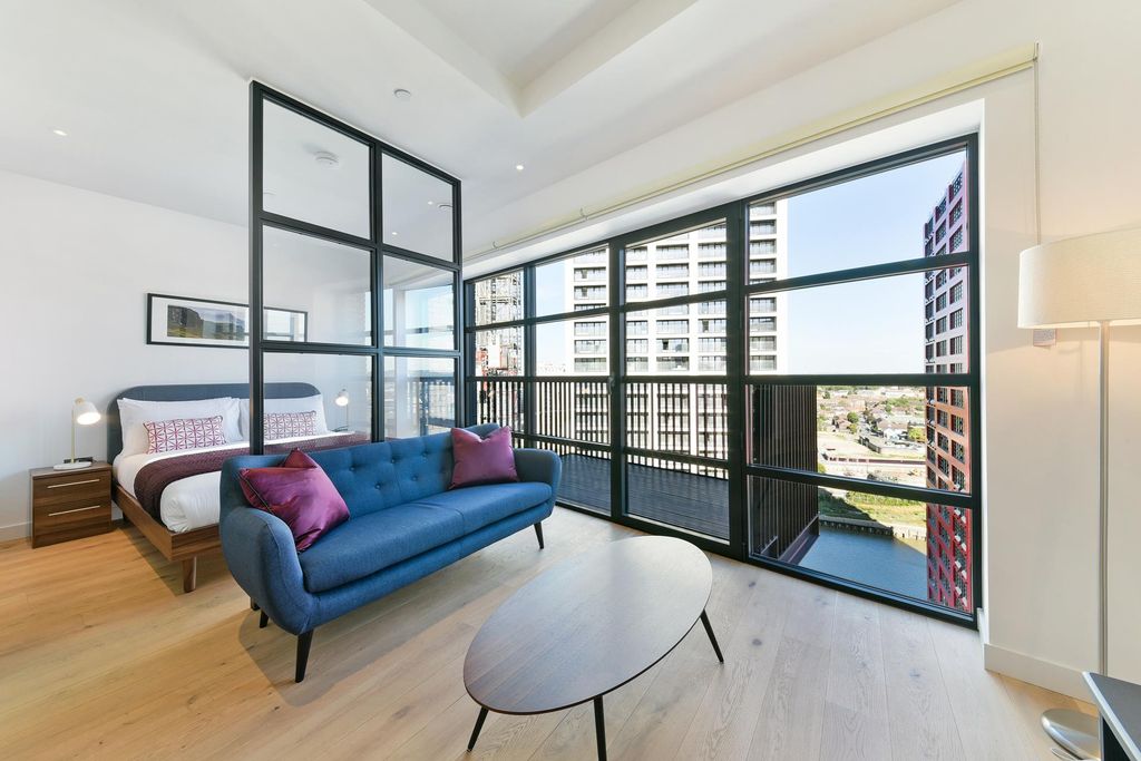 Property photo 3 of 6