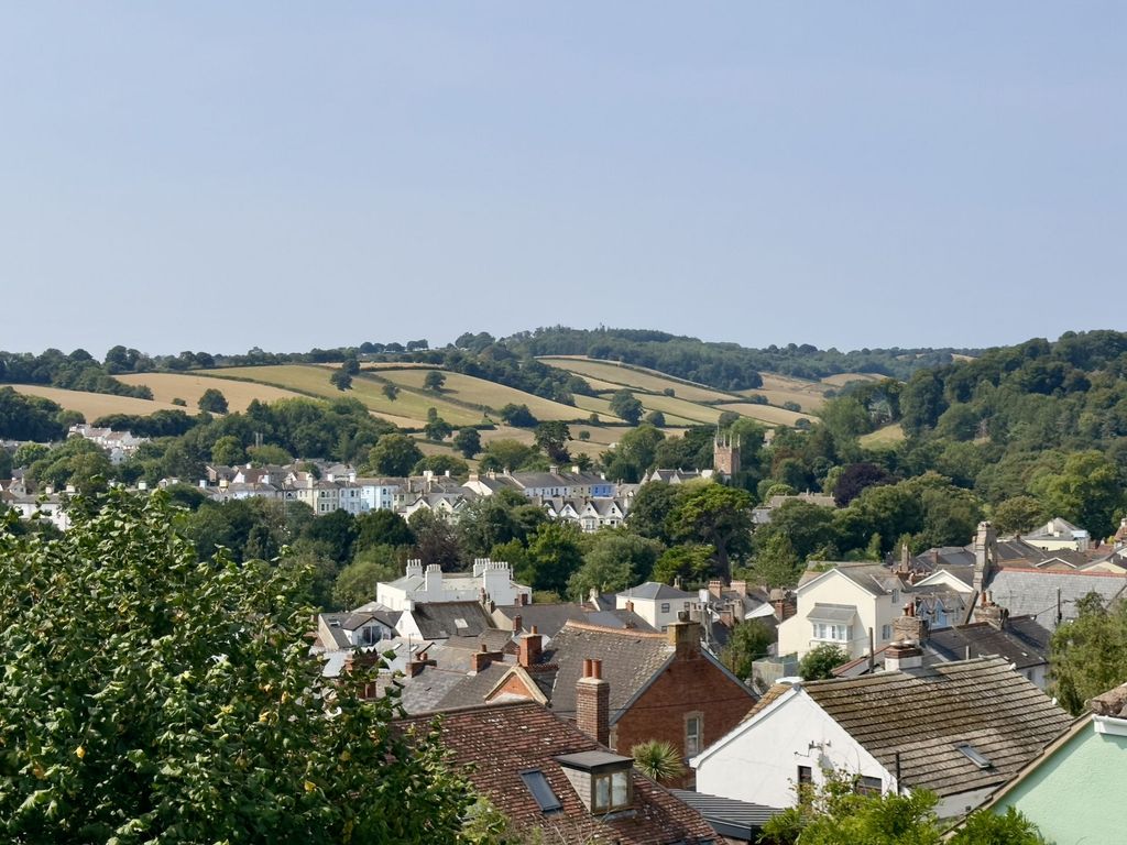 Property photo 2 of 25 Photo 20