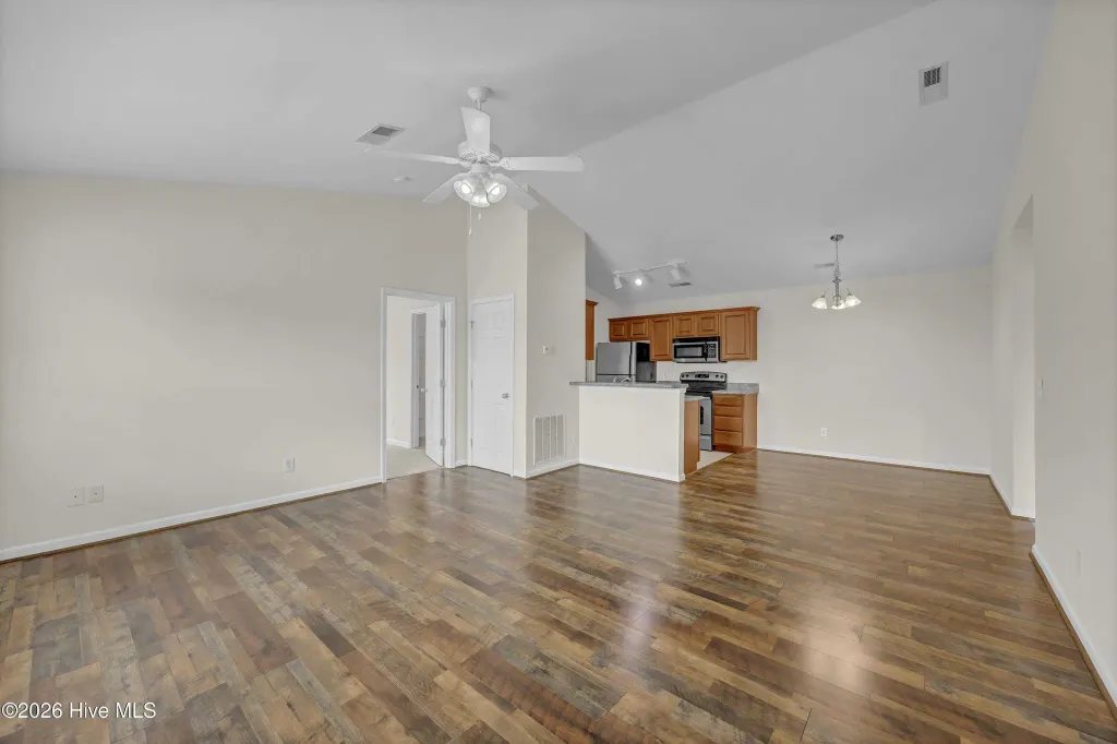 Property photo 3 of 31 <Alttext/>