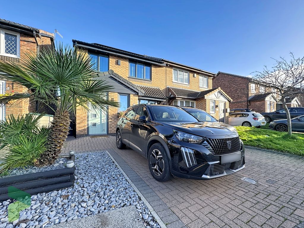 Property photo 2 of 28