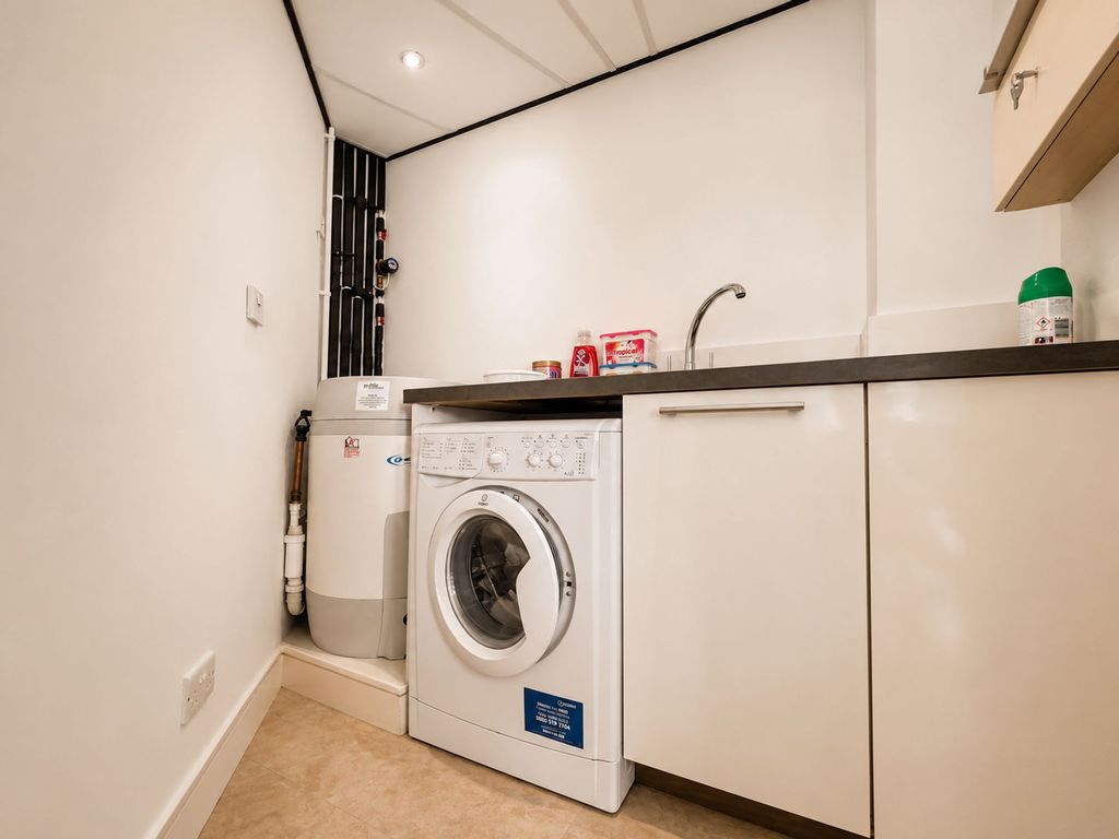 Additional image 8 of 1 bed flat for saleB519 Millais House, St Helier JE2