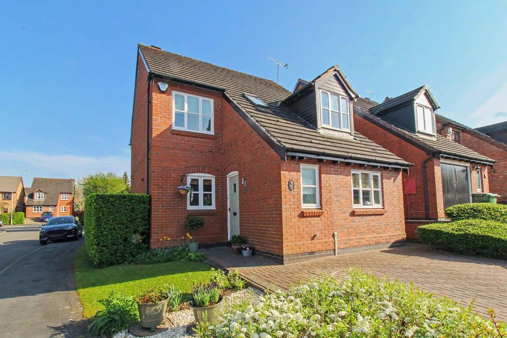 Property photo 1 of 16